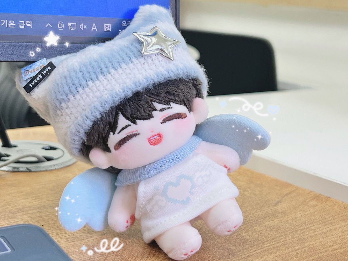 moondaes2's tweet photo. 출근솜이 필요한 이유👼💙

#깜짝깜짝_뭉
#몽몽아_여기봐 https://t.co/ueMAF2LLGF