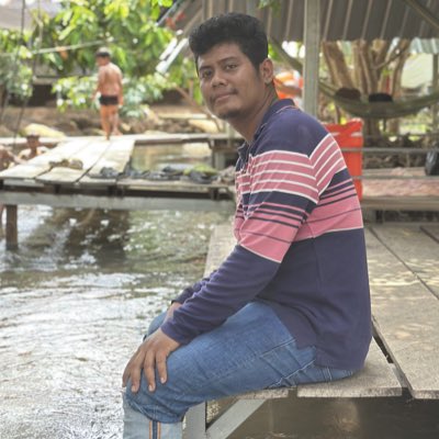 naroth39795's tweet photo. #NewProfilePic https://t.co/V32WBme7tM