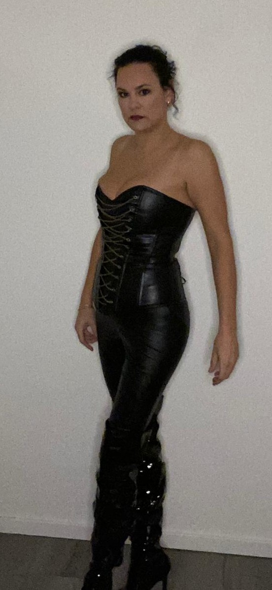 Findom Queen Sam 💎 tweet media