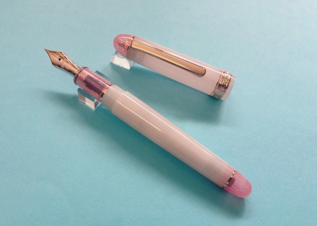 オリジナル万年筆 桜御前century2026の店頭分は完売しました 明日4/26