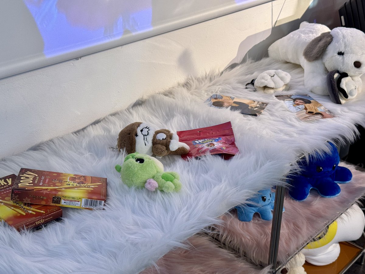 𝑩𝒐𝒎𝒊.. tweet media