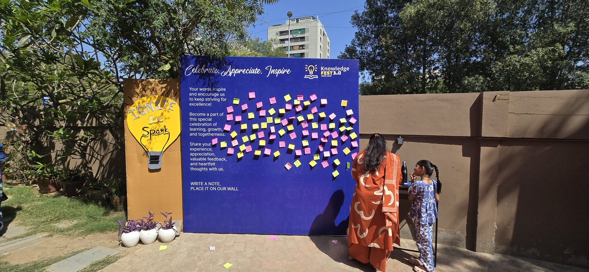 narottamsahoo's tweet image. Young minds. Bold ideas. Boundless curiosity!

At #KnowledgeFEST 3.0 hosted by #DivyaJyotSchool, Shilaj, Ahmedabad, students are not just presenting models - they are shaping the future with #innovation, #teamwork, and #scientific spirit.

Every #exhibit tells a story of