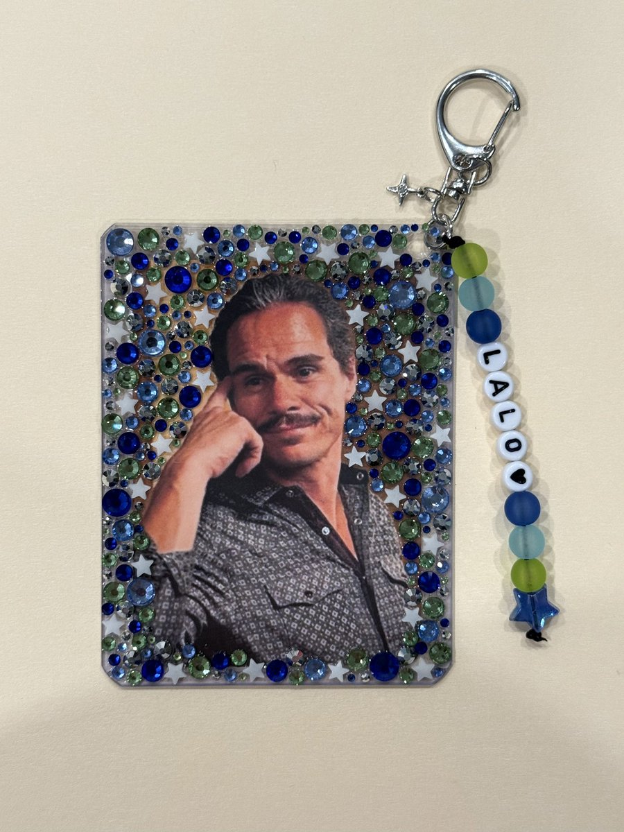 777sevvy's tweet photo. Lalo my beloved 💙🩵💚
I’ve never put any sort of hanging keychains or charms on my cards, shoutout oomfie for the idea IT’S SO CUTEEE. GAH I love this card so much!!!
#bcstwt #brbatwt https://t.co/a33eEsFm9U