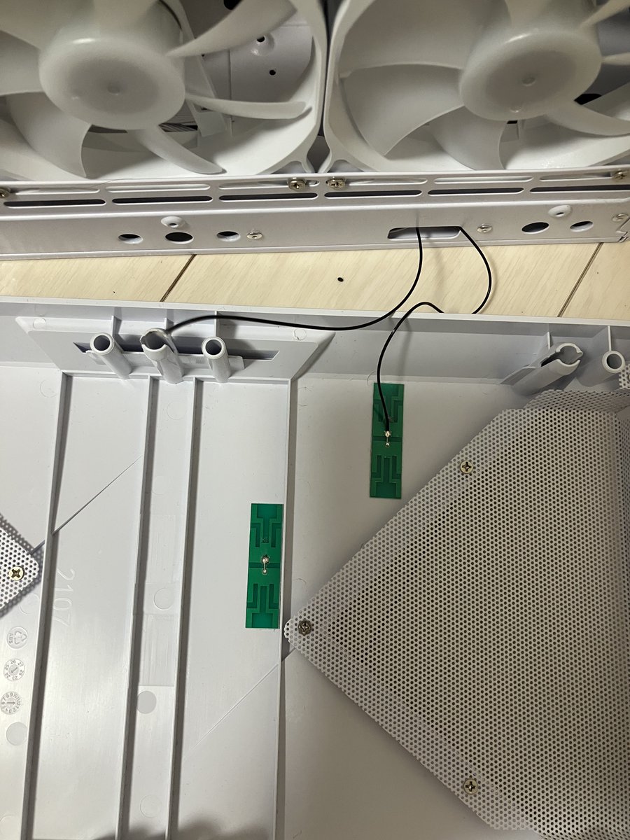 サレオス tweet media