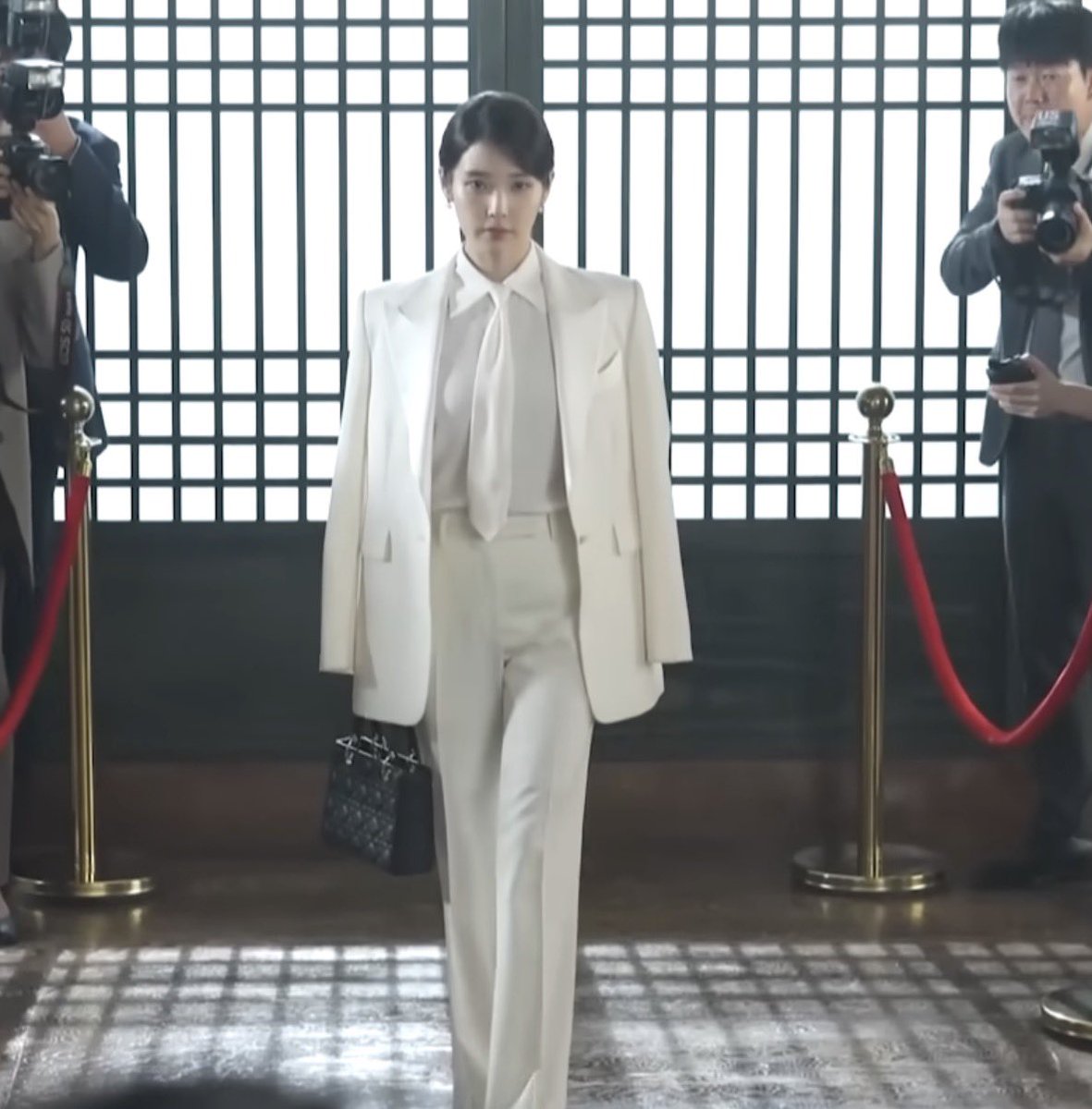 cindy 신디 ♯ 8lien certified huiju’s carpet 🜲 tweet media