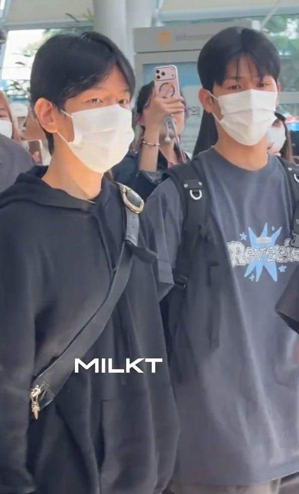 һᥲzᥱᥣ '.ㅅ' tweet media