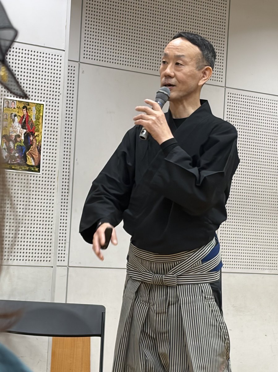 fusao12's tweet photo. 附けの會に参加してきました。
市川猿四郎さんお迎えして、お芝居深掘り、体験あり、今回もら楽しかったです！猿四郎さんの素敵な舞踊も拝見する事ができ、山﨑さんの附けでビシッと決まってかっこよかったです👏今回もありがとうございました！
 #附けの會
 #市川猿四郎 https://t.co/jDq9938igG