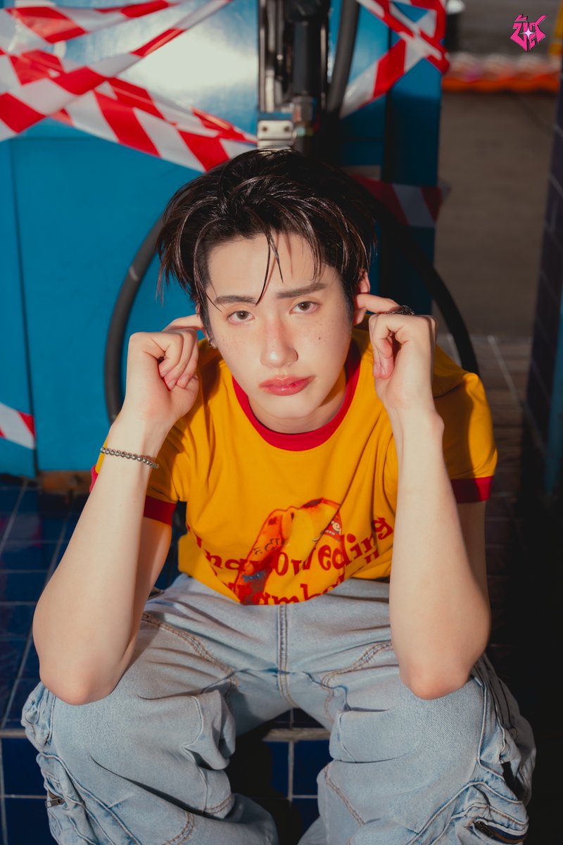 BUS because of you i shine tweet media