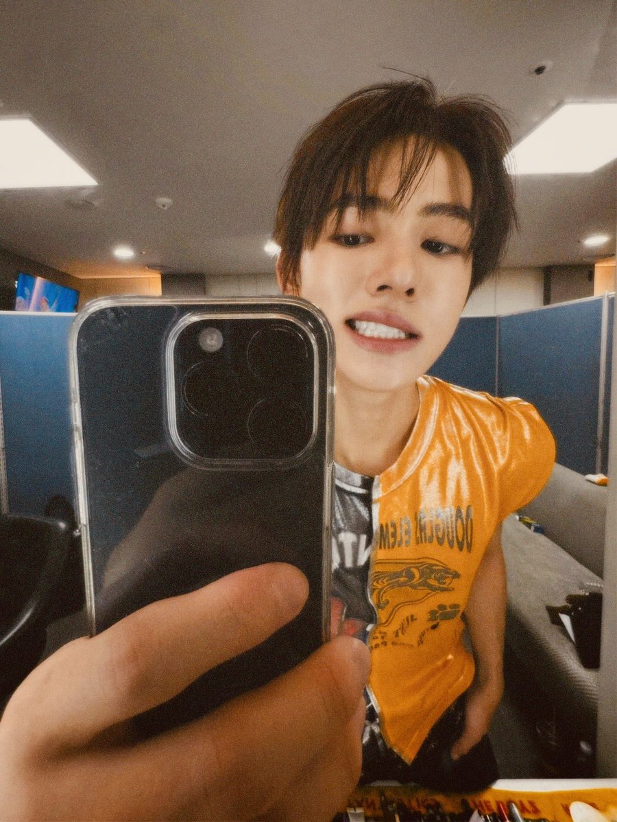 ☆ | GREENGREEN tweet media