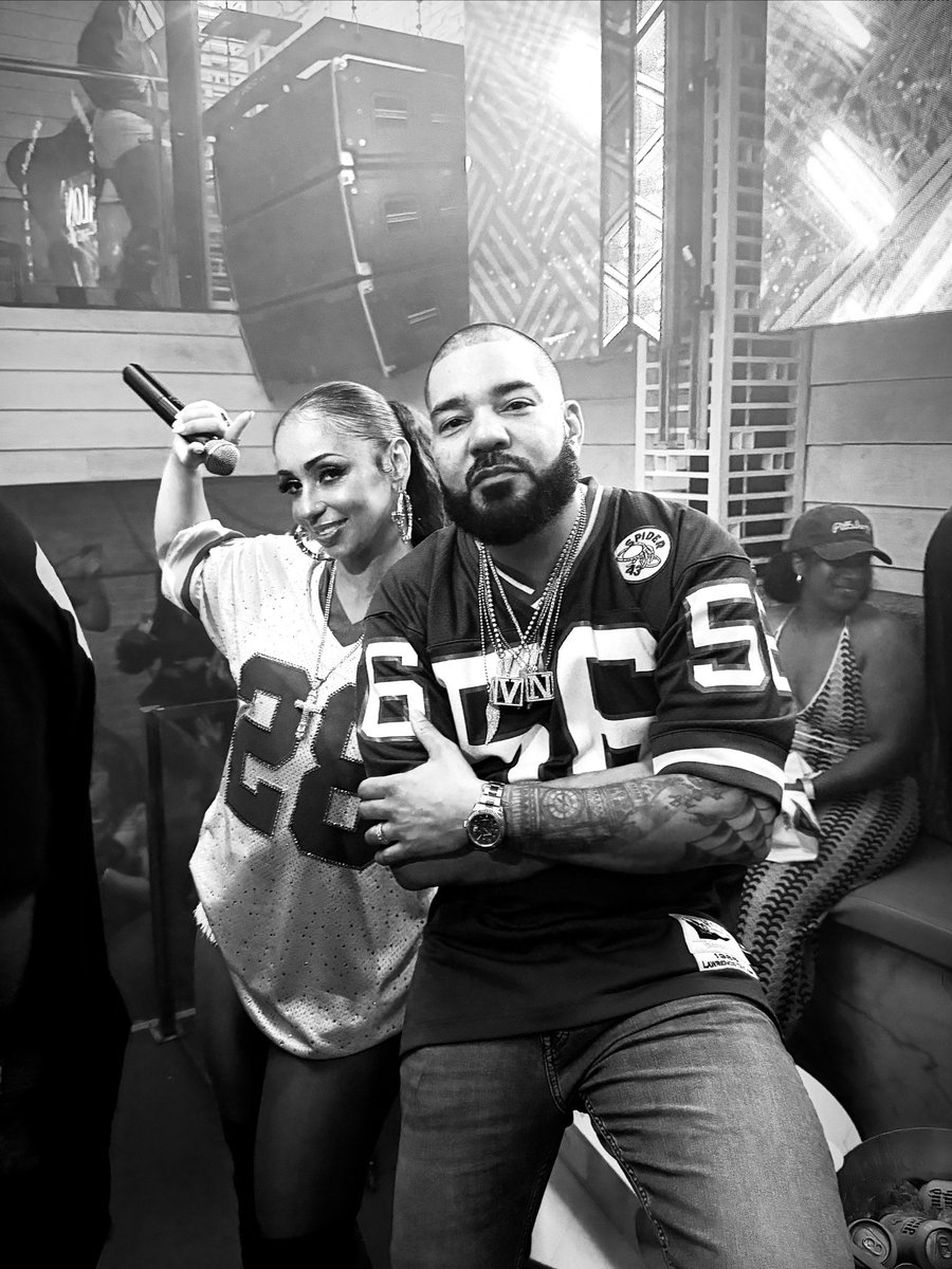 djenvy's tweet photo. Draft Weekend in Pittsburgh!! https://t.co/MXjipwFqLG