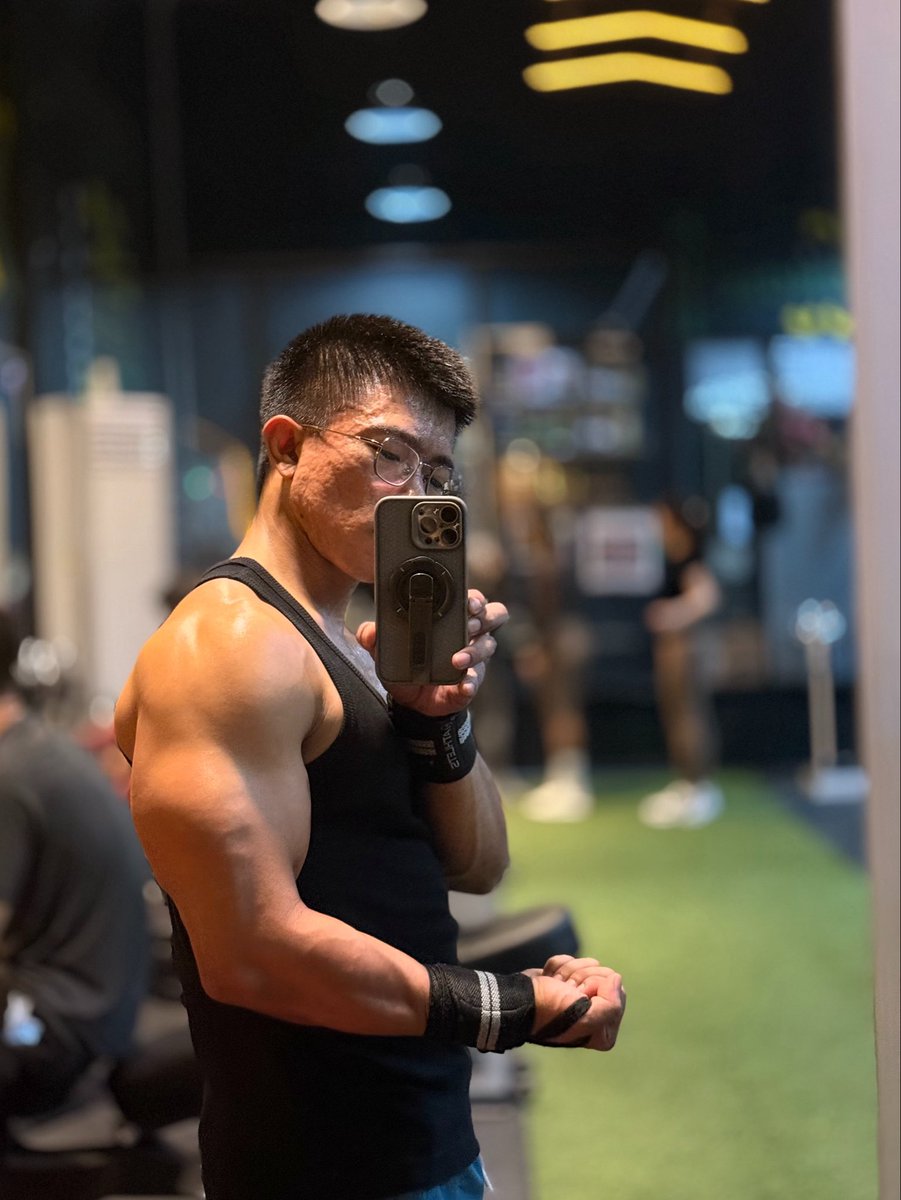 Heng Zhang tweet media