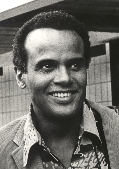 daveainsworth63's tweet photo. Remembering the great American singer, actor and civil rights activist Harry Belafonte (Harold Bellanfanti) who died on this day in 2023. He was 96. 🇺🇸 #HarryBelafonte #DayOTheBananaBoatSong #JumpInTheLineShakeSenora #MarysBoyChild #Calypso #CarmenJones #BuckAndThePreacher https://t.co/1Kze0O4UZO
