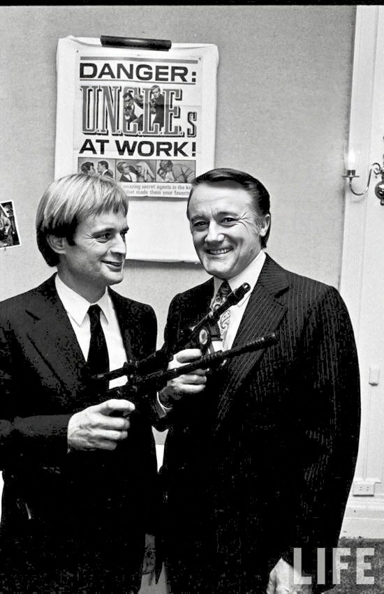 CarolinePo75107's tweet photo. Have a lovely Weekend everyone! ❤️❤️
#ManFromUNCLE https://t.co/2hs5vIs5Kf