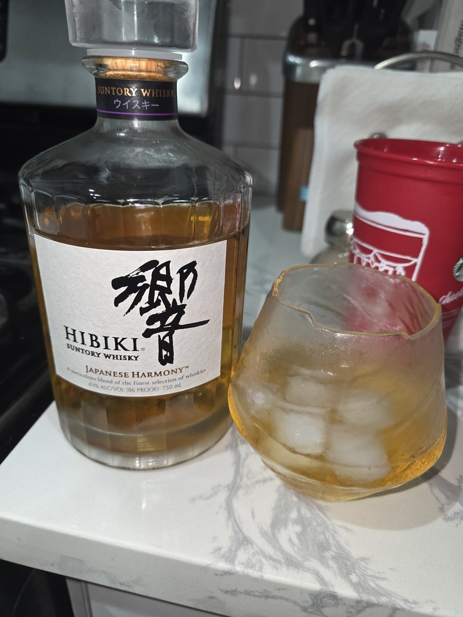 Kilodom22's tweet photo. Hibiki has been on my list for awhile. Great whiskey will get more 👍🏼 https://t.co/Gs6MnMzyoG