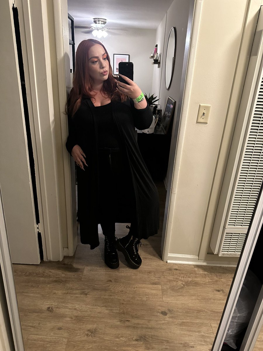 Work sucks, I know 💘