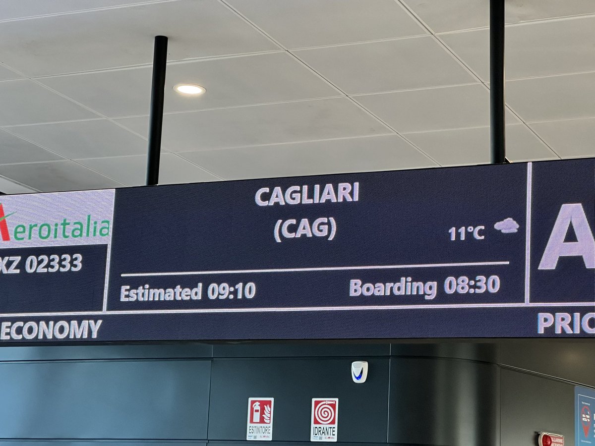 Questa è <a href="/aeroitaliasrl/">aeroitalia official</a> …cara <a href="/regioSardegna/">Regione Sardegna</a> …ma non è mai colpa di nessuno!!!