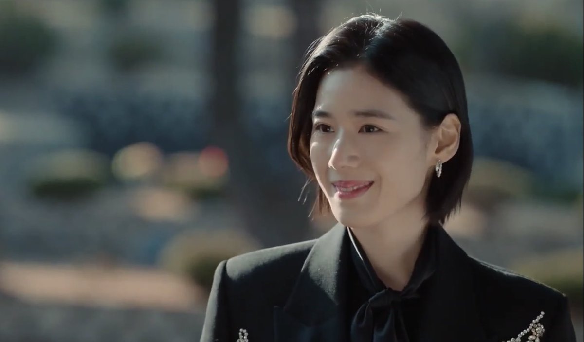 tenoh271's tweet image. These scenes were supposed to be positive, accepting and healing but at the same time also deeply heartbreaking. Truly, whatever one wants to criticize about the plotlines etc #Honour is a realistic show in its treatment of SA, the socioeconomic realities and its aftermath etc 😭