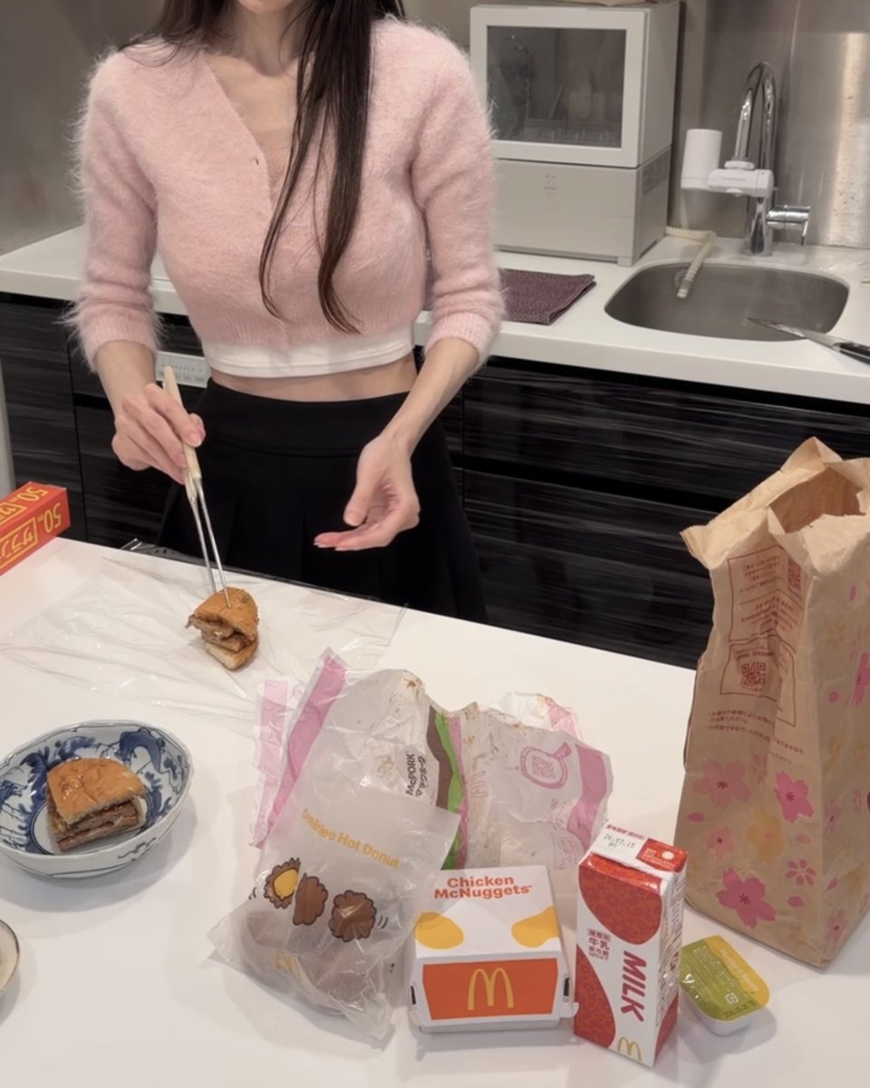 蘭｜Lan tweet media