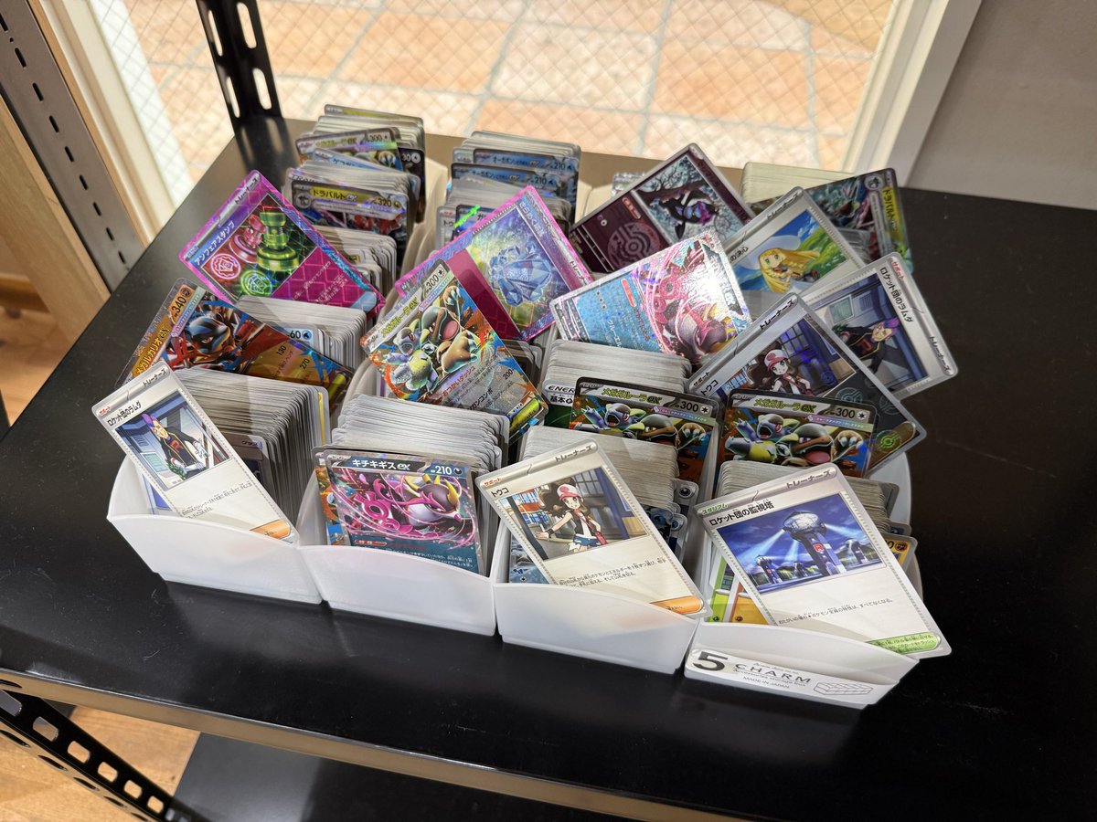 Lib Stock-リブストック- tweet media