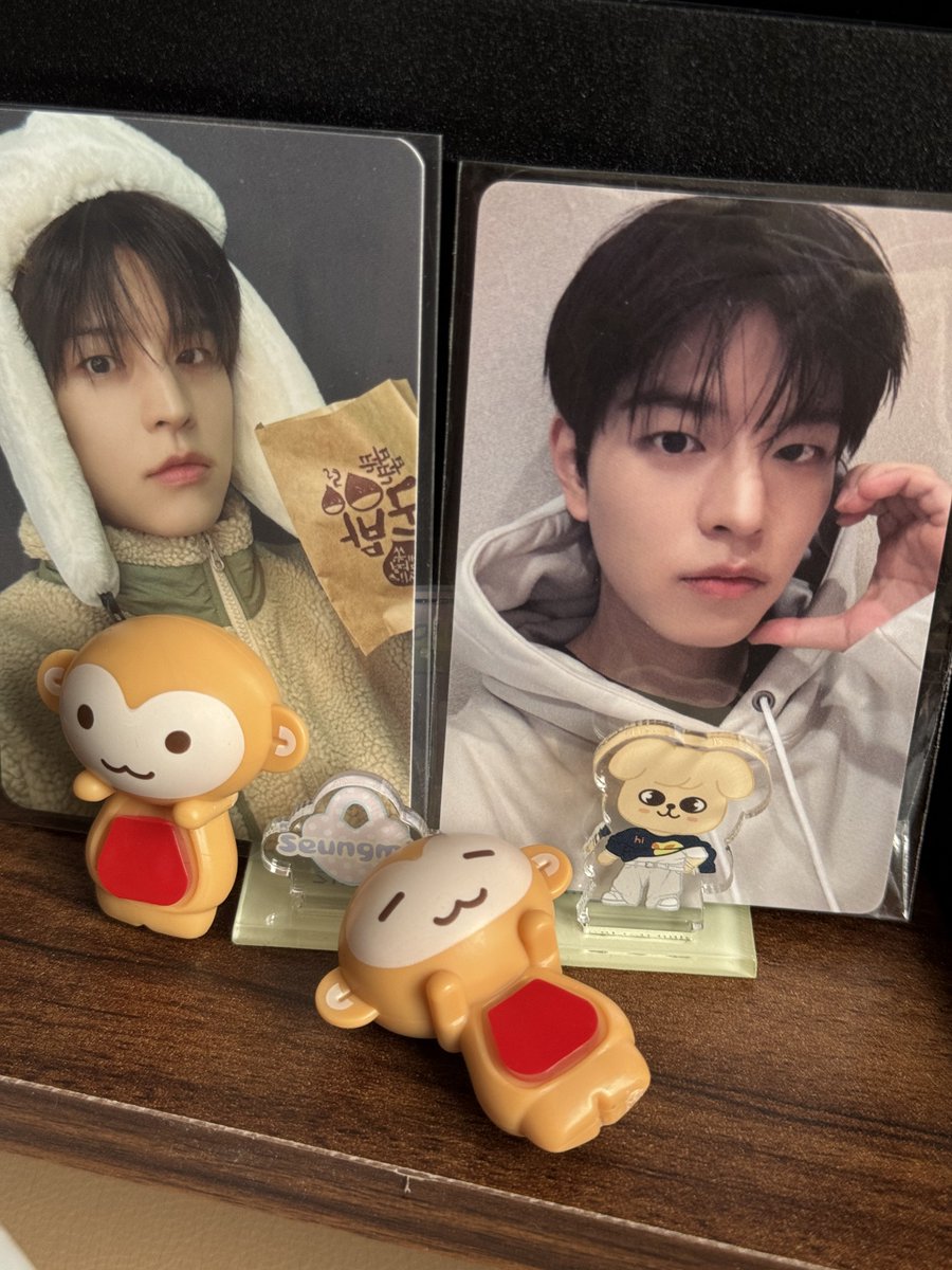 어스픽 tweet media