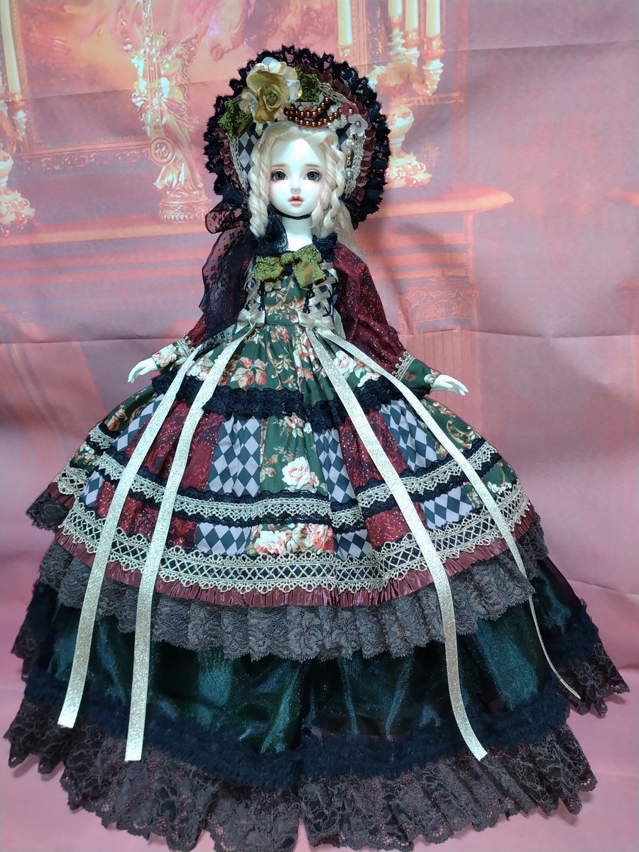 lemuliadool2005's tweet photo. SD、SD13、SDgr（S胸）の女の子サイズ。袖丈をgrボディに合わせました。（SDgr（L胸）は着用不可かもしれません。）ワンピースドレス＋パニエ＋ハーフボンネット。1セットのみ。
#ドルパ55 
#ドルパ_ディーラー 
#Lemulia https://t.co/ntwY4S7YBk