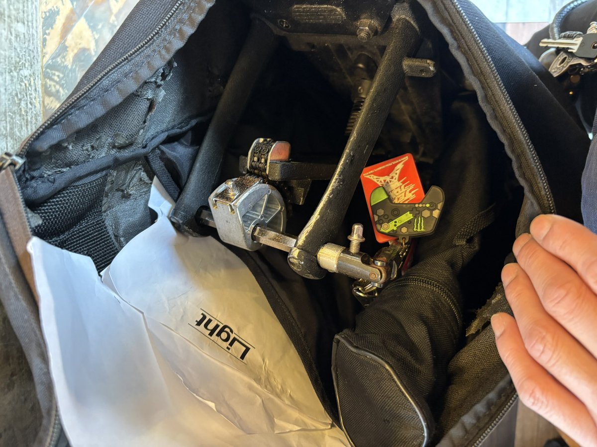 下北沢ろくでもない夜 tweet media