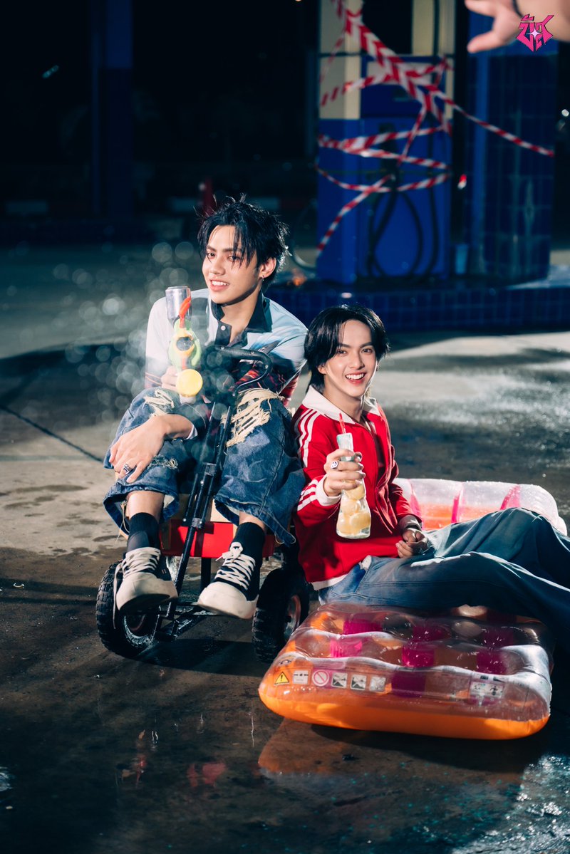 เจนิส | 20lyalways tweet media