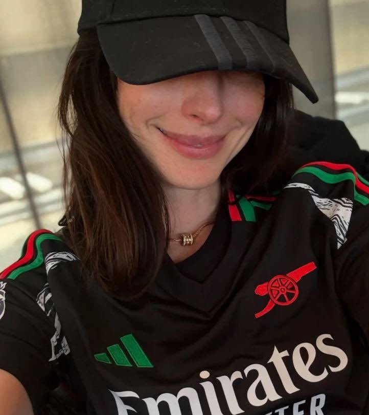 Día 36 tuiteando datos de Arsenal hasta que ganen la Premier

Máximos goleadores de Arsenal esta temporada en Premier:

• Gyokeres (12)
• Saka (6)
• Eze (6) 
• Zubimendi (5)