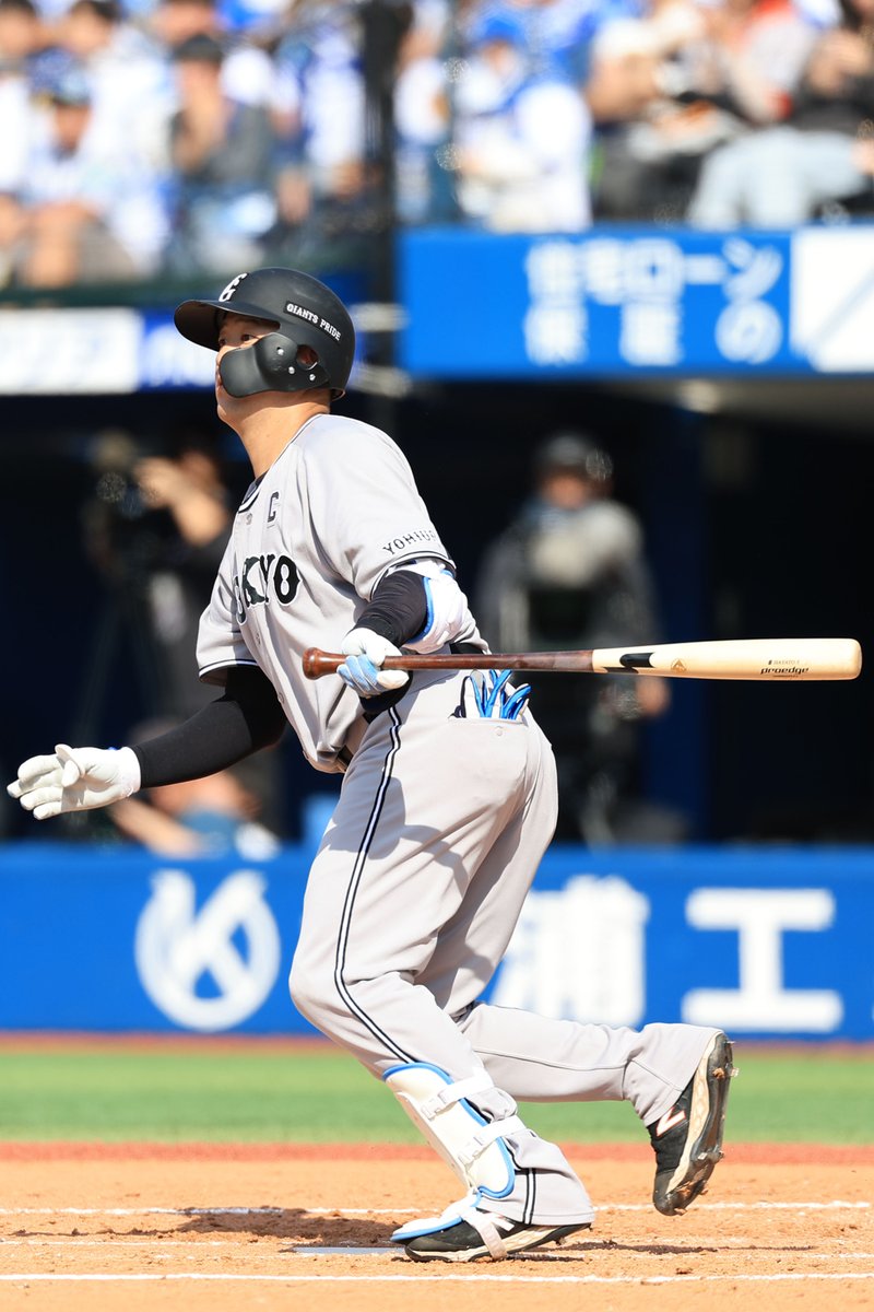 TokyoGiants's tweet image. 【三回表】巨人 3-0 DeNA

一死三塁から #岸田行倫 選手が適時打を放ち、追加点を挙げる👍
