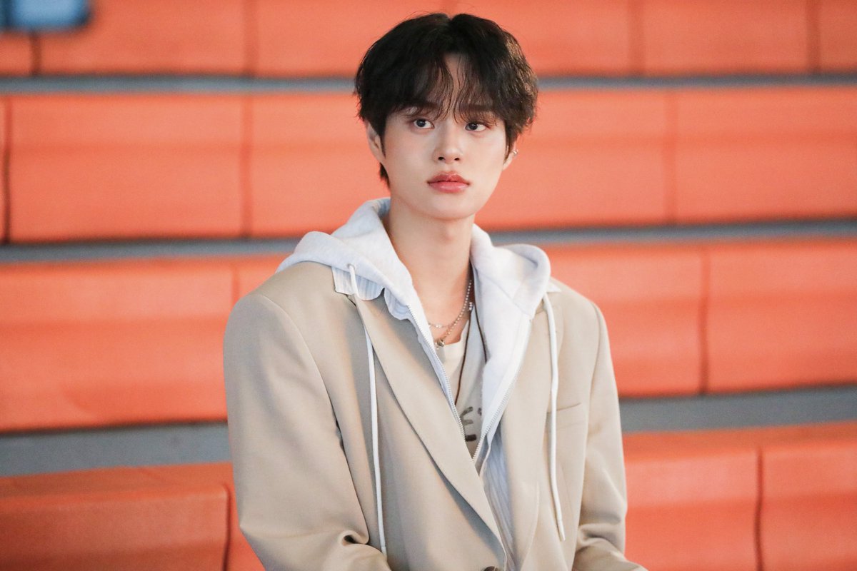 이사단 tweet media