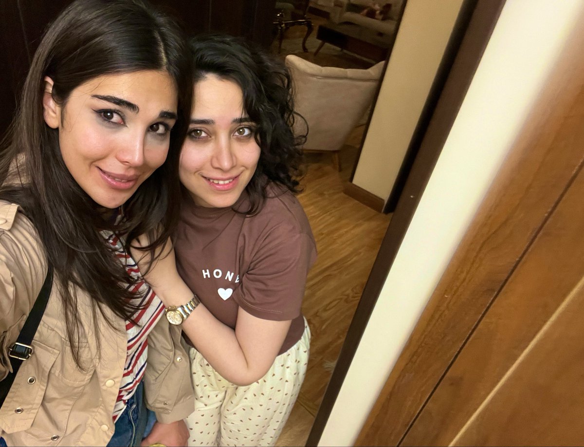 من و بهنوش
فصل ۲
قسمت آخر 
ادامه دارد…