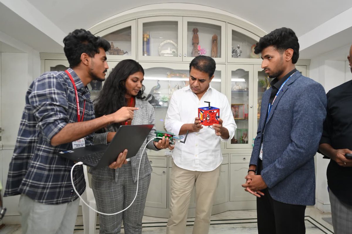 KTRBRS's tweet photo. Wishing good luck to the young and talented team from Telangana representing Space App India and Guru Nanak University.

All the best and wishing you great success in your endeavours, @keerthi_sriya and @kiran9032093821 https://t.co/Klr8rAlXVA