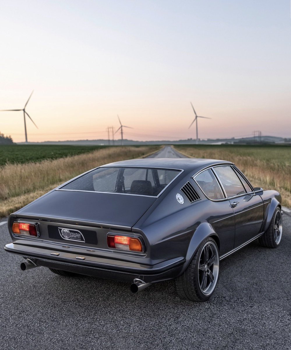 Car Grails tweet media