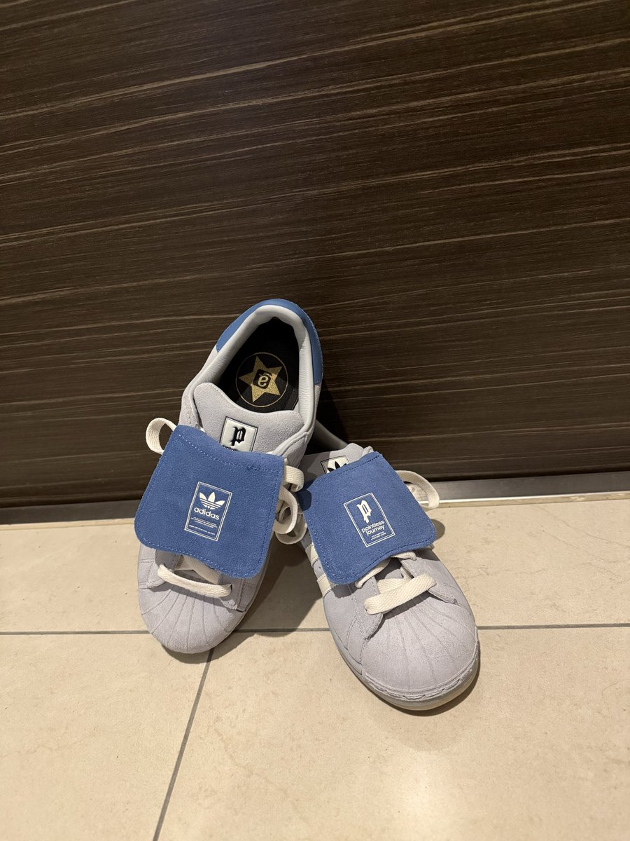 konpeipeichan's tweet photo. ちょっとおっきかったので中敷変えちゃってますが、中にもしっかり「P｣の文字入ってます！ https://t.co/qAmOPb5Ix3