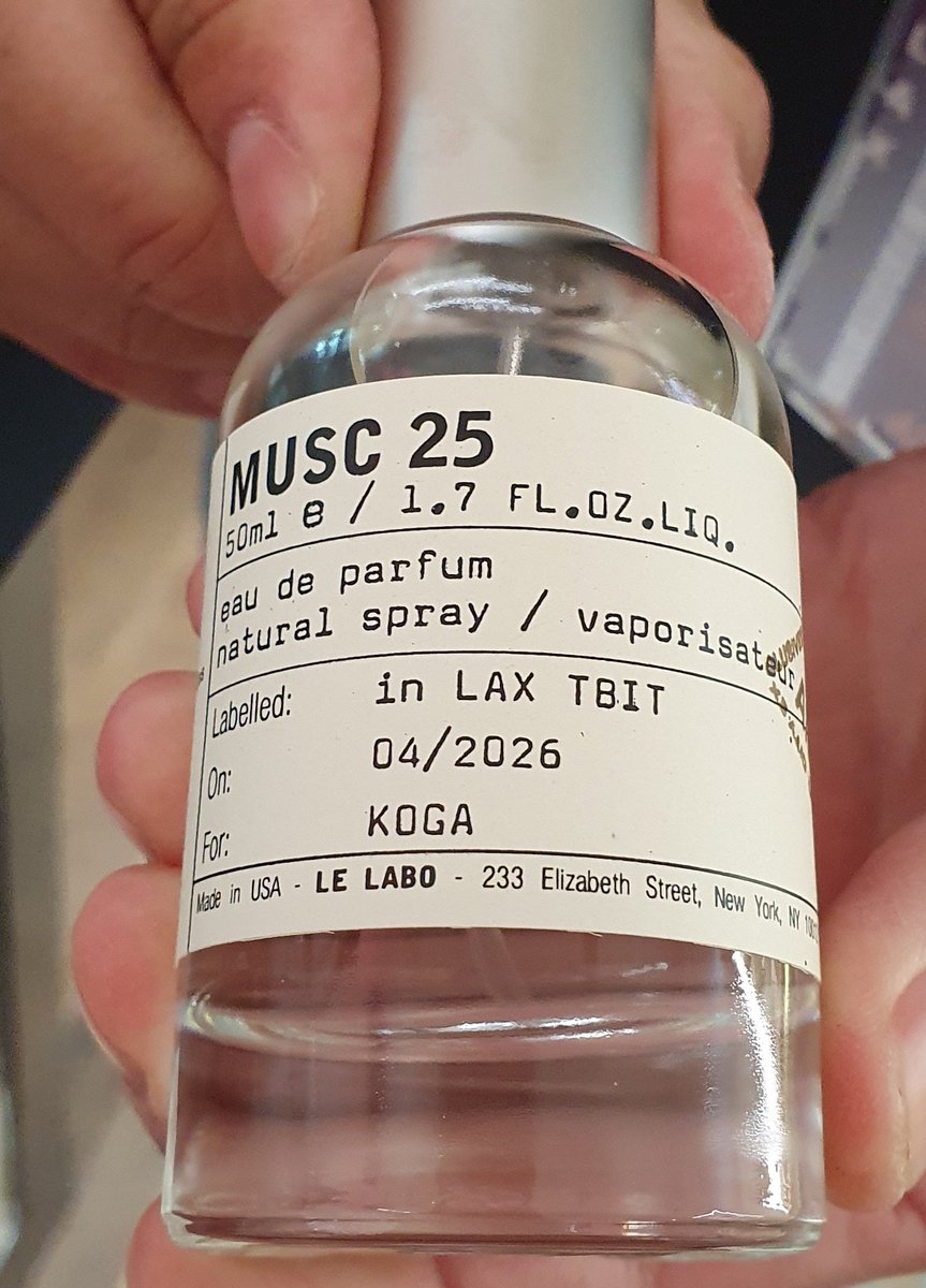 샀어요 ^^ 
케이씨 몇년은 향수 바꾸지 말아주세요......