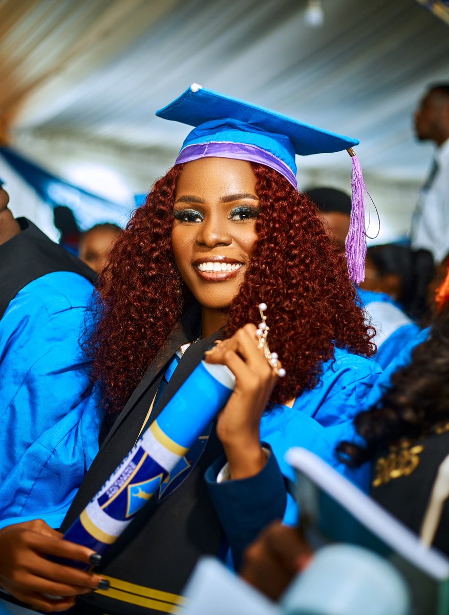 IgbokweRose's tweet photo. Next stop, the top.

I got inducted into the medical profession on Thursday!

It's been so surreal. Thank you, Godddd!

#mbbs #medtwitter #medicaldoctor #XDoctors #writergirl #medicalinduction https://t.co/87YuJwP0g9