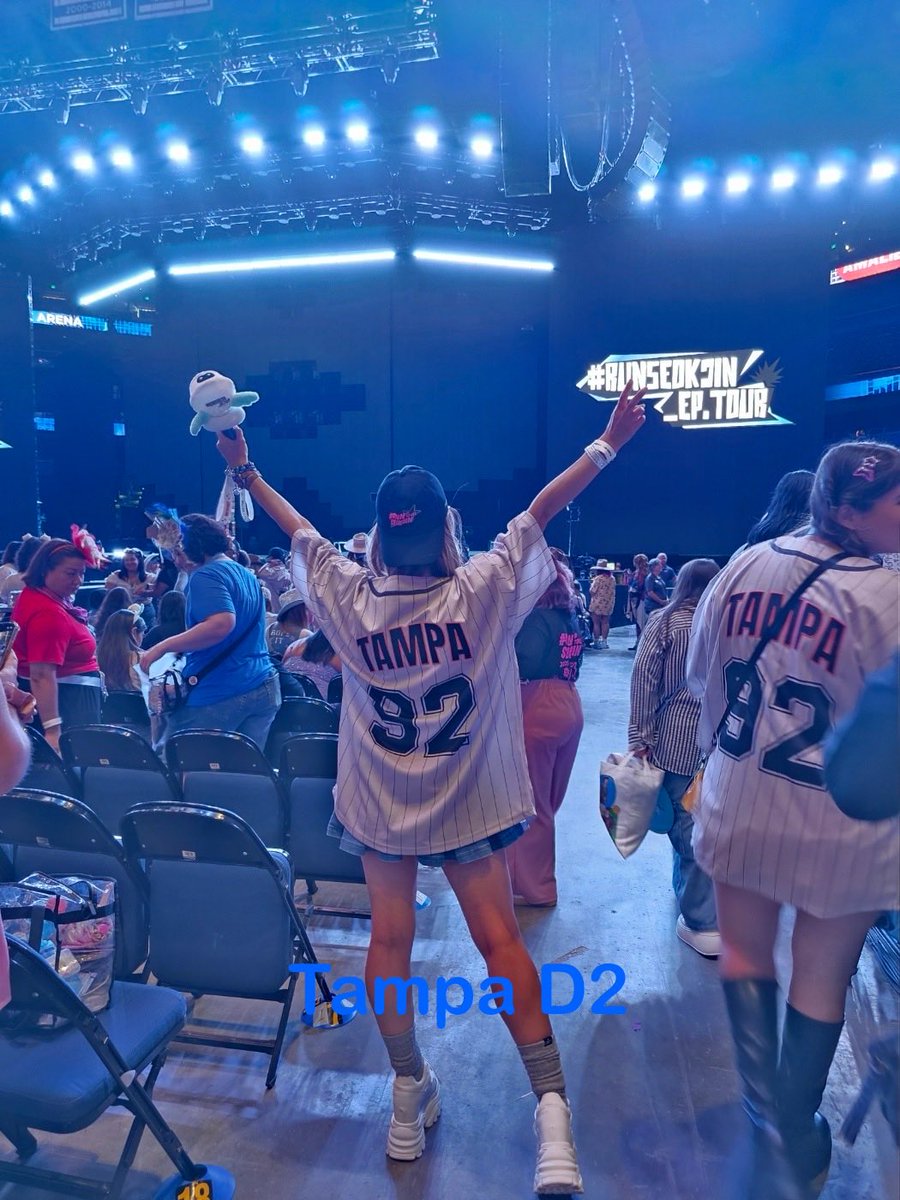 Michelle RunSeokjin EP Tour 미국 올콘+앙콘 올콘 완료 tweet media