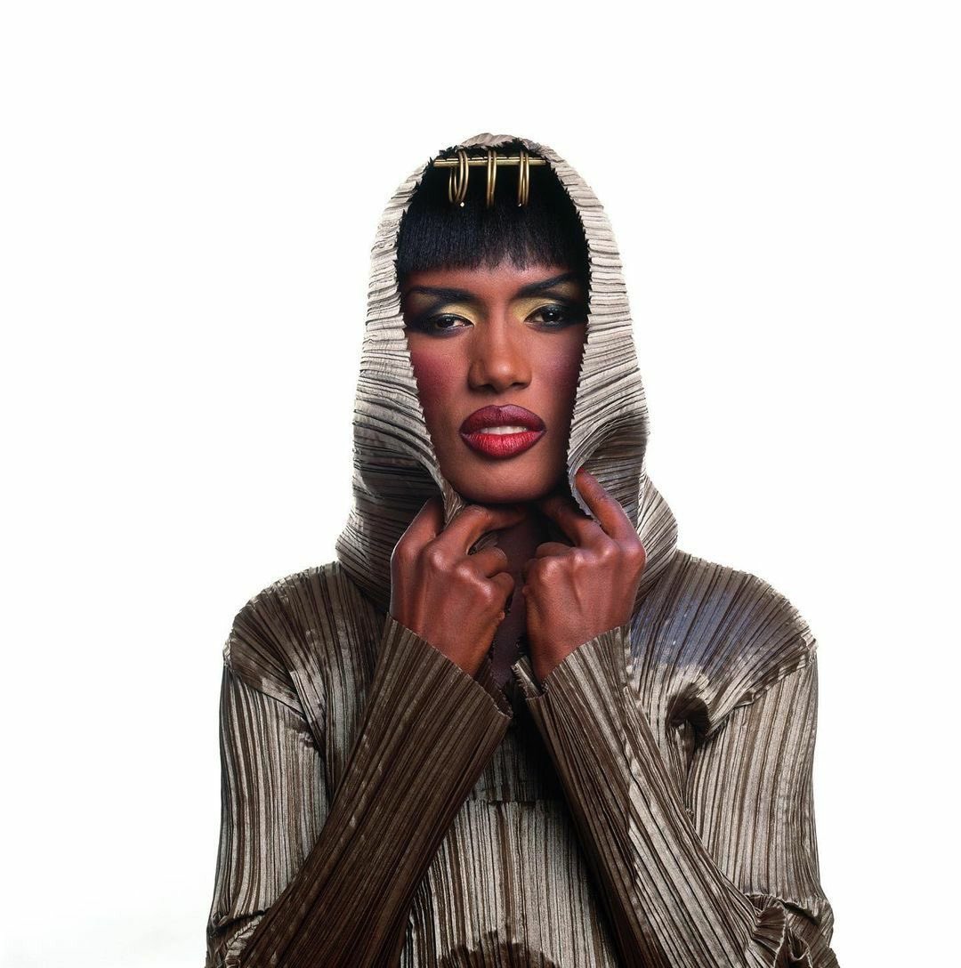 Melodies & Masterpieces tweet media