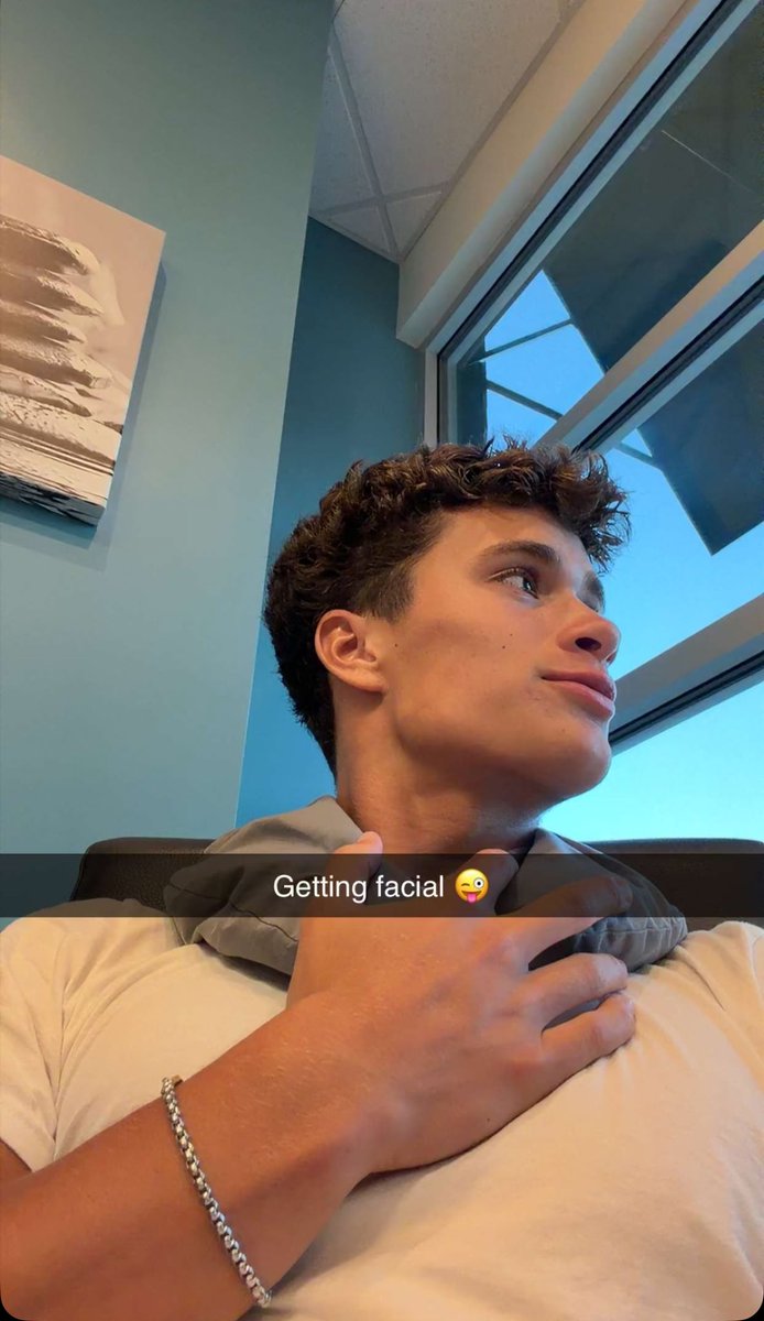 TikTok Sluts tweet media