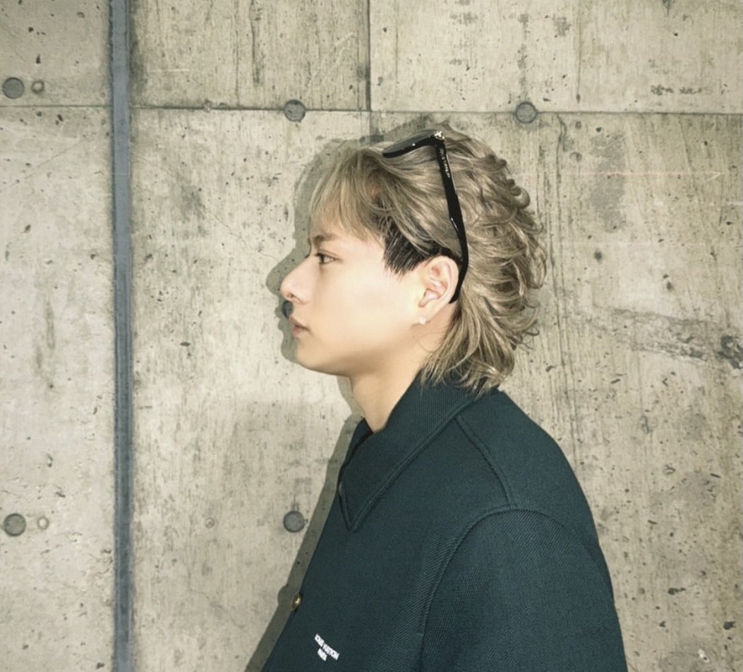 showtime_ok_'s tweet image. ねぇええ国宝超えてるカッコ良さに全私が歓喜😇♡

毛流れさいくぅ！！！！だいっすき

シンプルで素敵なデザイン🕶️❤︎即売り切れるね！！！
#LVHeritageSunglasse
#LouisVuitton #平野紫耀
#平野紫耀_Instagramストーリー