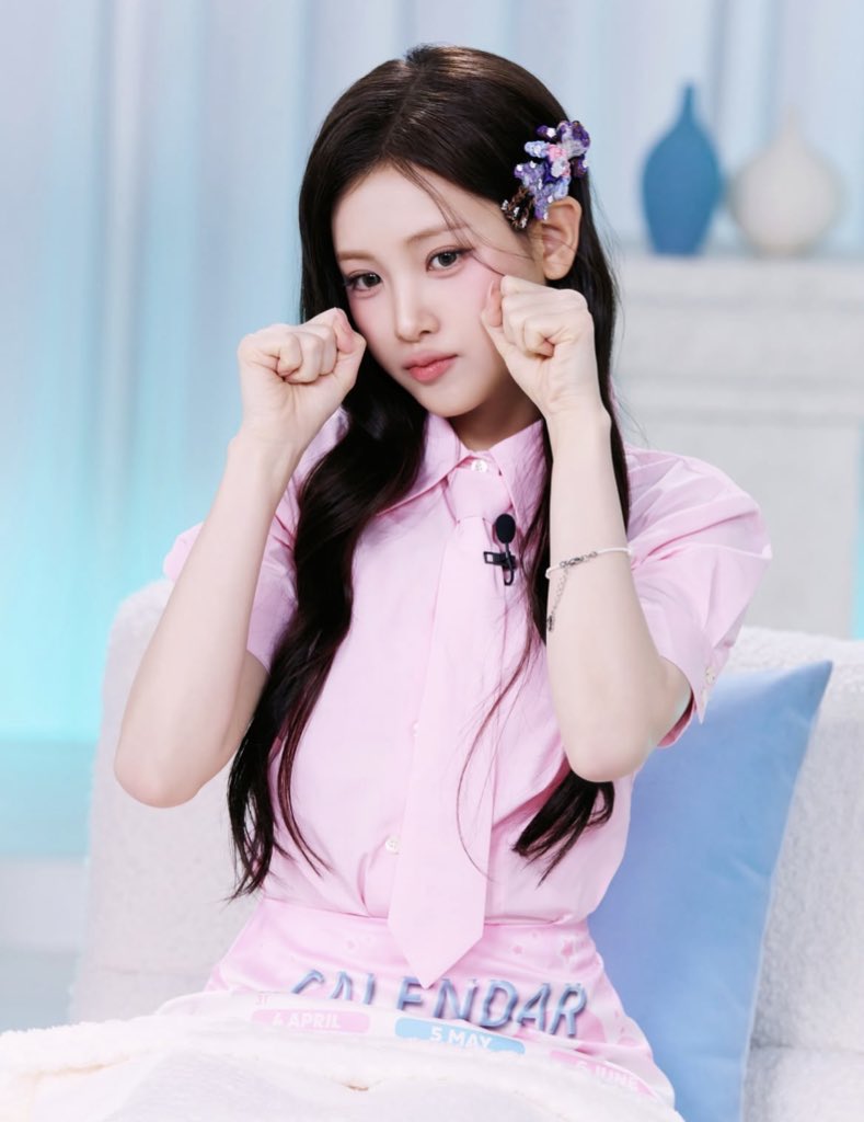 shan cherinls ⊹ | mention after dm (ෆ˙ᵕ˙ෆ)♡ tweet media