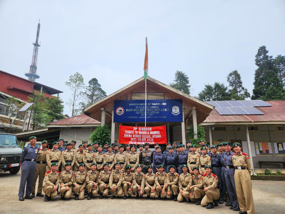 Spearcorps's tweet image. 𝗪𝗶𝘀𝗱𝗼𝗺 𝗳𝗿𝗼𝗺 𝗩𝗮𝗹𝗼𝘂𝗿

#AssamRifles under #SpearCorps marked the First Anniversary of #OperationSindoor by conducting various lectures at Government Higher Secondary School, Tuensang, Kohima Science College, #Nagaland and in Tengnoupal, #Manipur, spreading awareness