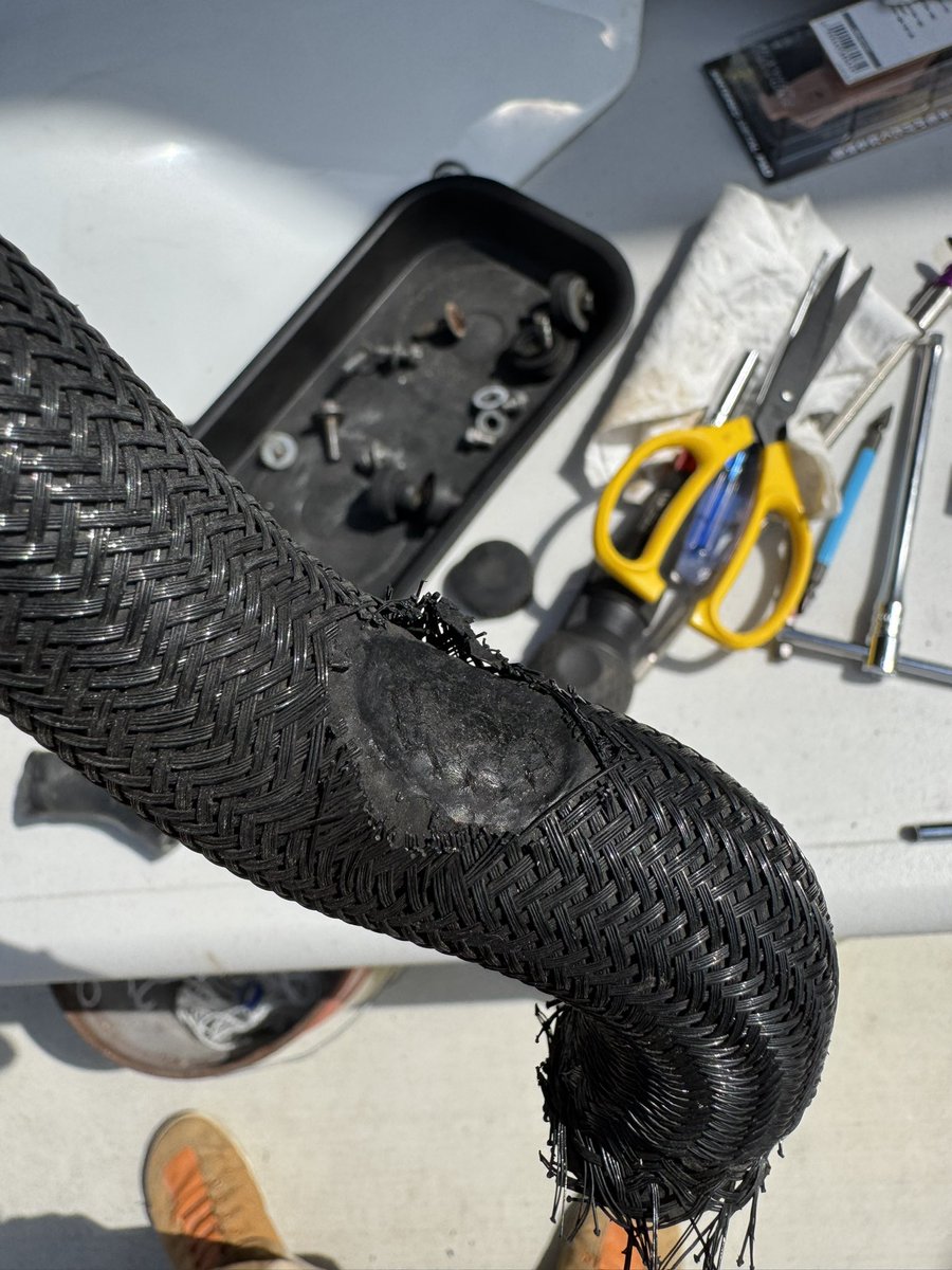 mudman R1100 tweet media