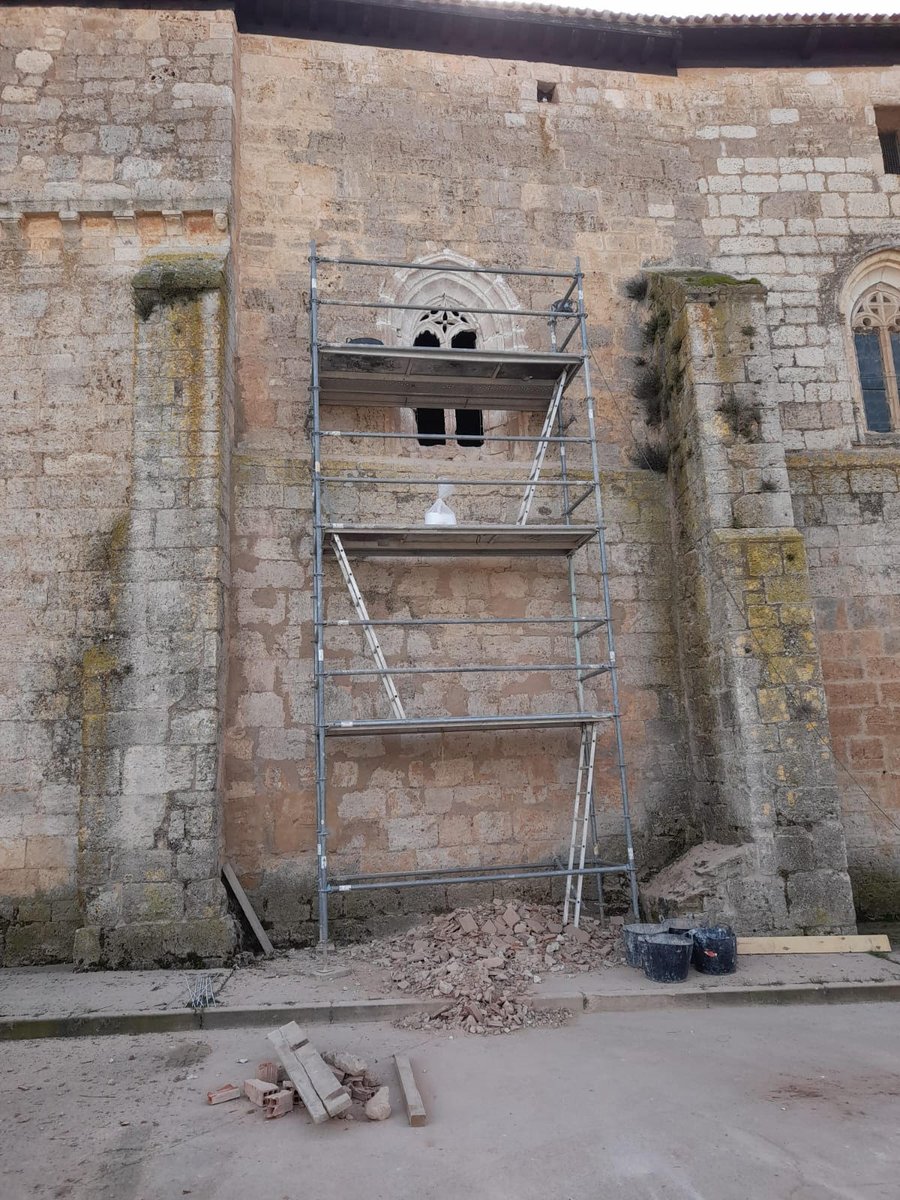 AVillamoron's tweet photo. El sábado, #2demayo, organizamos una nueva #visita guiada, comenzando a las 11h. en #Villamorón para ir luego a #Villegas con el fin de ver #obras varias: la #verja recién instalada para ventilar la iglesia, la recuperación de una #ventana y de uno de los #retablos. ¿Os animáis? https://t.co/S5AtjFsFCp