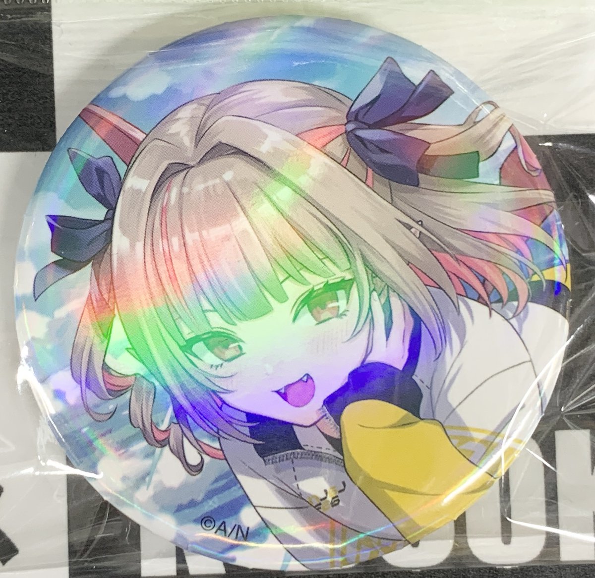 入荷情報】 🌈にじさんじ🌈 にじフェス 2026 クラスジャージ缶バッジ