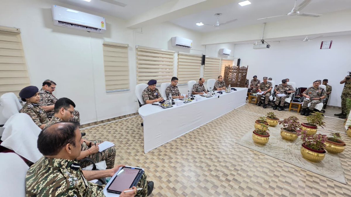 crpfindia's tweet photo. Ahead of the second phase of polling in West Bengal, Shri G. P. Singh, IPS, DG @crpfindia, reviewed security preparations with senior officials of CAPFs and DFCs via Video Conferencing.
​The DG lauded the dedication shown by forces during the first phase and reaffirmed the commitment to @ECISVEEP guidelines for a peaceful and transparent second phase. 

#NationFirst
#Vandematram150
#MissionNaxalMuktBharat2026
#WestBengalAssemblyElections2026
@gpsinghips
@CentralZoneCrpf
@CrpfWest