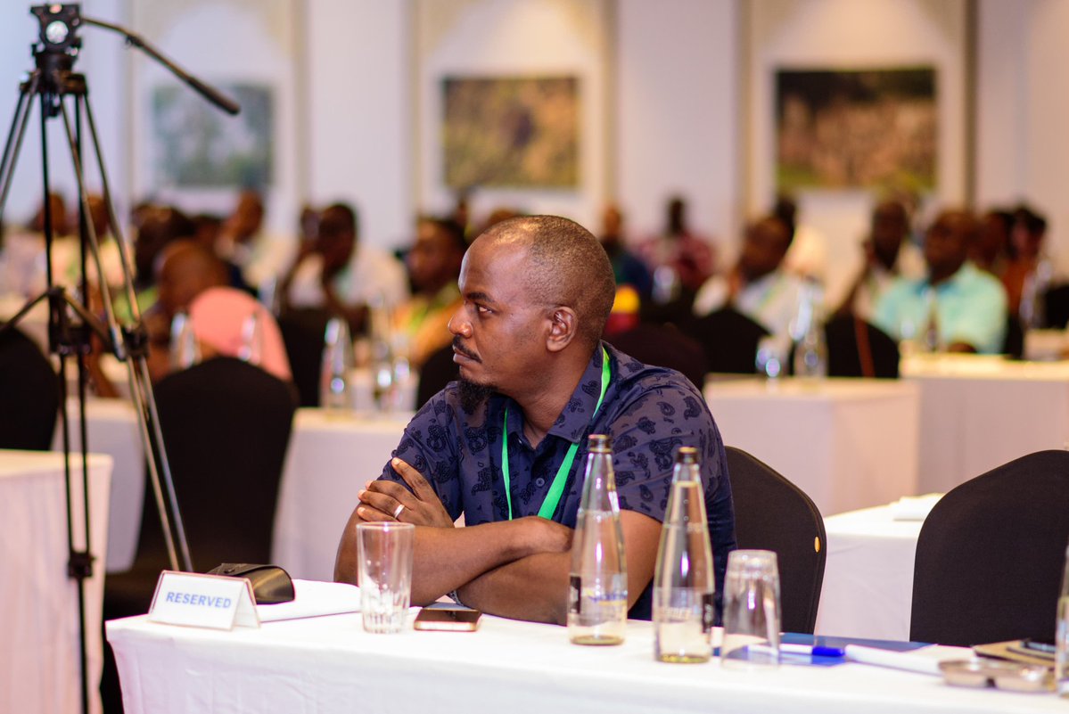 abimwachi's tweet image. 🩺 | ⚖️ The Surgeon’s #Dilemma: More than just the Scalpel

Just wrapped up a session at the 26th SSK Annual Scientific Conference in Shanzu. The discussion focused on medicolegal responsibility, ethics, and documentation in surgical practice.

One thing stood out. In modern