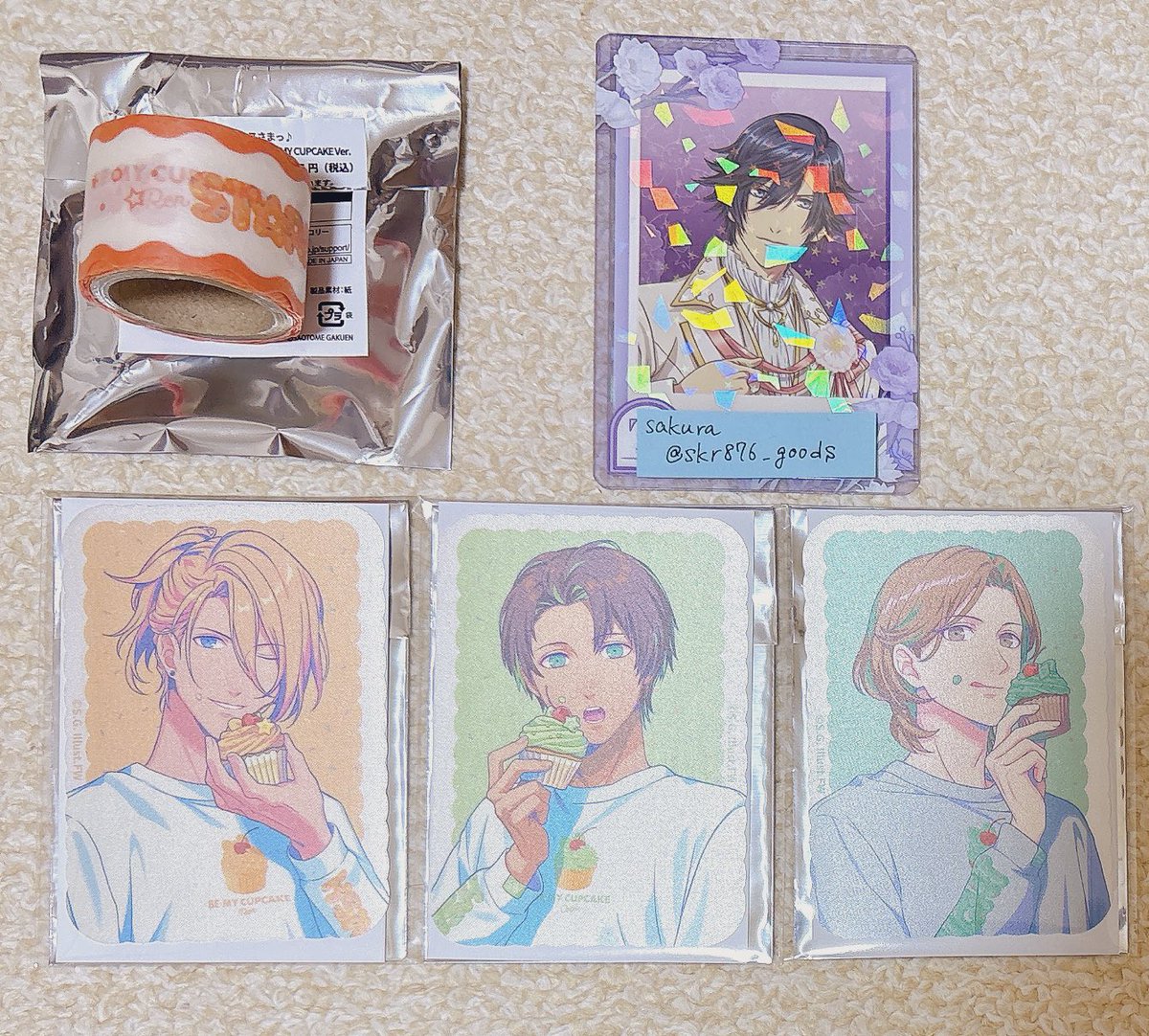 sakura＊グッズ取引垢 平日多忙によりご連絡遅くなります tweet media