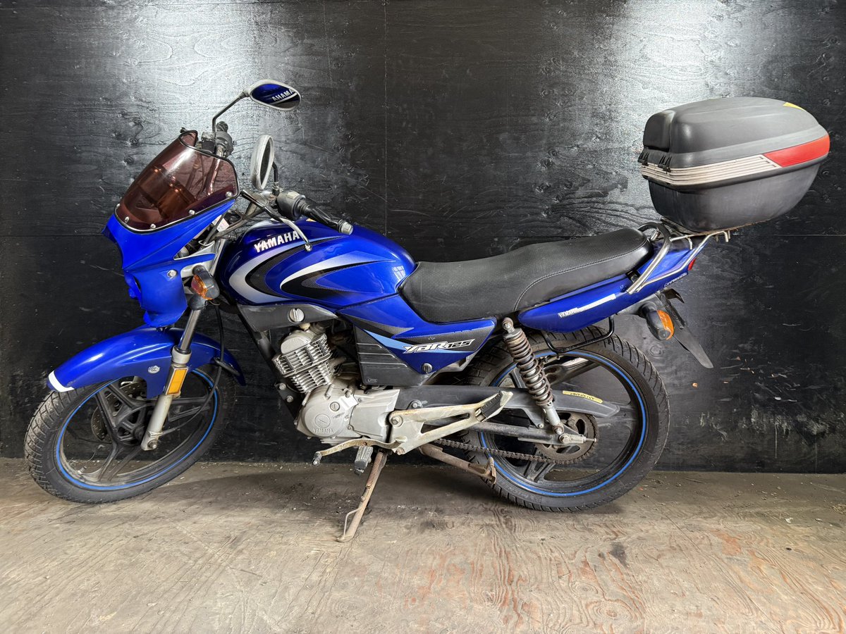 ★ヤマハ YBR125★ ビキニカウル 実動美車 希少 人気車種 早い者勝ち 原付二種 PCJLA 4サイクル CB125 GN125 ネイキッド 08042412Y ヤマハ YBR125 青 激安125MT！ リアボックス付き！ ビキニ