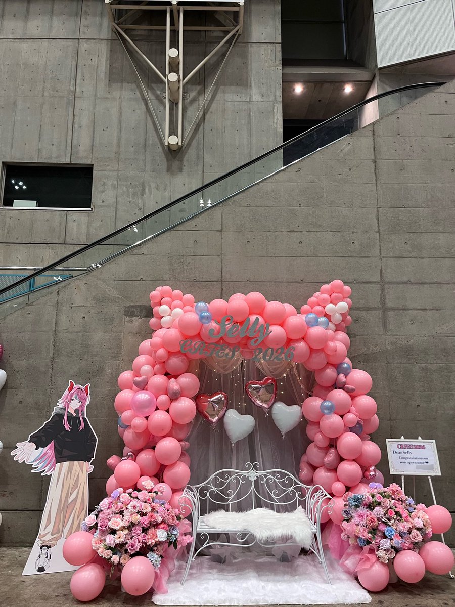 Flower0508kD's tweet photo. #crfes #selly #渋谷dive #crazyraccoon #幕張メッセ　#東京ガーデンシアター　#下北沢シャングリラ　#秋葉原Venus #渋谷dive #渋谷DUO #シアターマーキュリー新宿　#BLAZEGotanda #新宿DHNoA #HOLIDAYSHINJUKU 

幕張メッセにお届けしました
ピンクメイン+水色のバルーンアーチです

@Selly_ow 様 https://t.co/Nd1sGONSXO